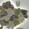 Карта України з LED-підсвіткою між областями та мальованими річками колір Olive