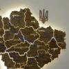 Деревʼяна карта України на стіну з річками та підсвіткою між областями колір Wood