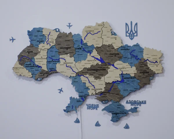 Деревʼяна карта України з фарбованими річками та підсвіткою по контуру колір Nord