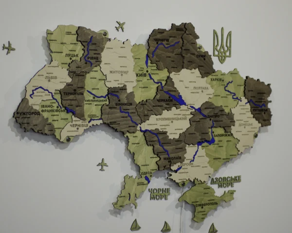 Деревʼяна 3D карта України з мальованими річками та підсвіткою по контуру колір Olive