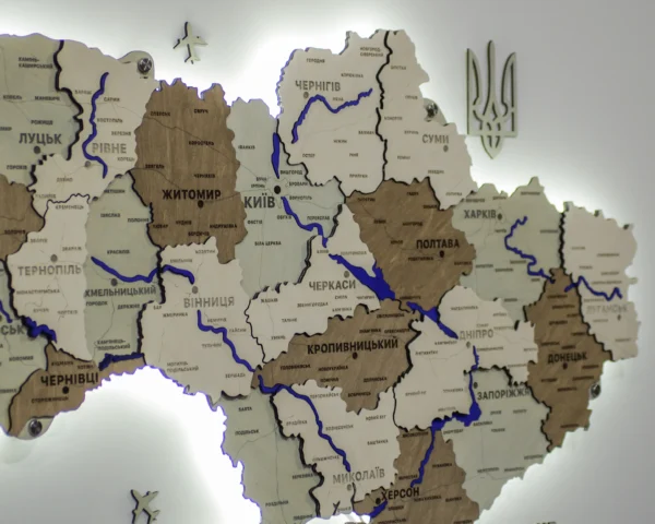 Карта України із дерева з мальованими річками та підсвіткою по контуру колір Soft