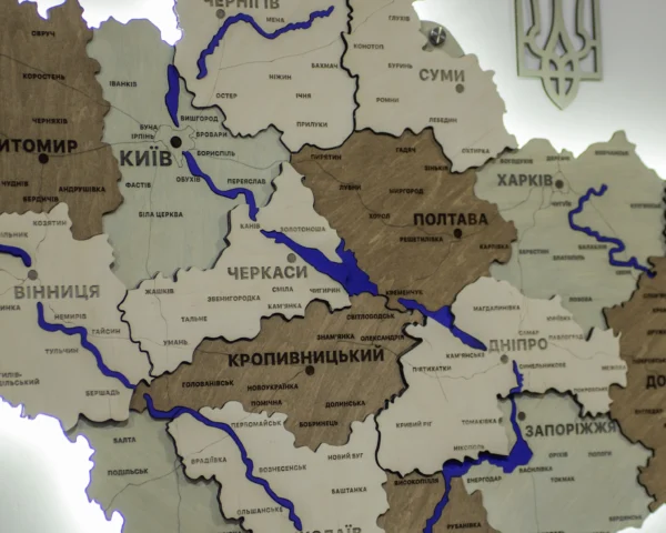 Карта України із дерева з мальованими річками та підсвіткою по контуру колір Soft