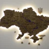 Карта України із дерева 3D з фарбованими річками та підсвіткою по контуру колір Wood