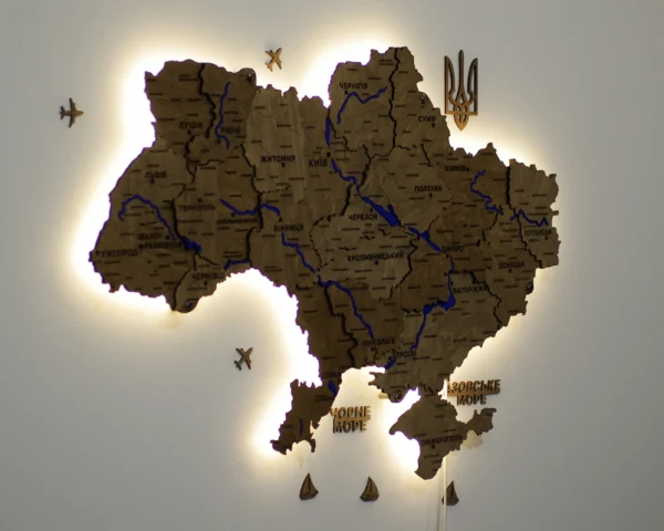 Карта України із дерева 3D з фарбованими річками та підсвіткою по контуру колір Wood