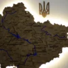 Карта України із дерева 3D з фарбованими річками та підсвіткою по контуру колір Wood
