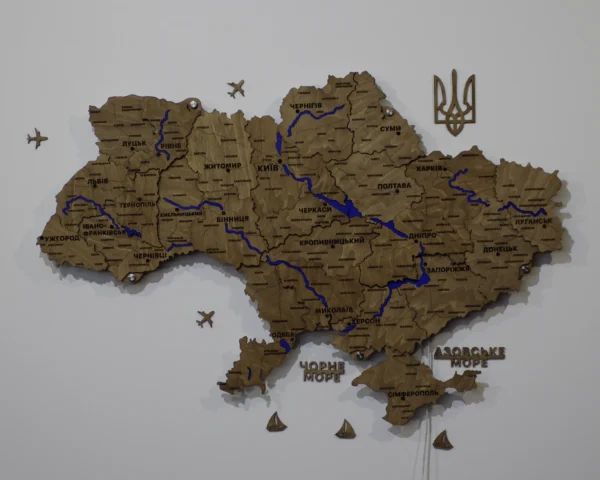 Карта України із дерева 3D з фарбованими річками та підсвіткою по контуру колір Wood