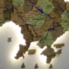 Карта України з мальованими річками та підсвіткою по контуру колір Forest